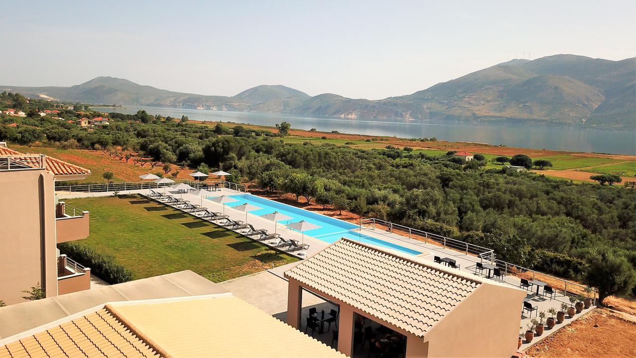 Phaedra Suites Lixouri Exterior photo