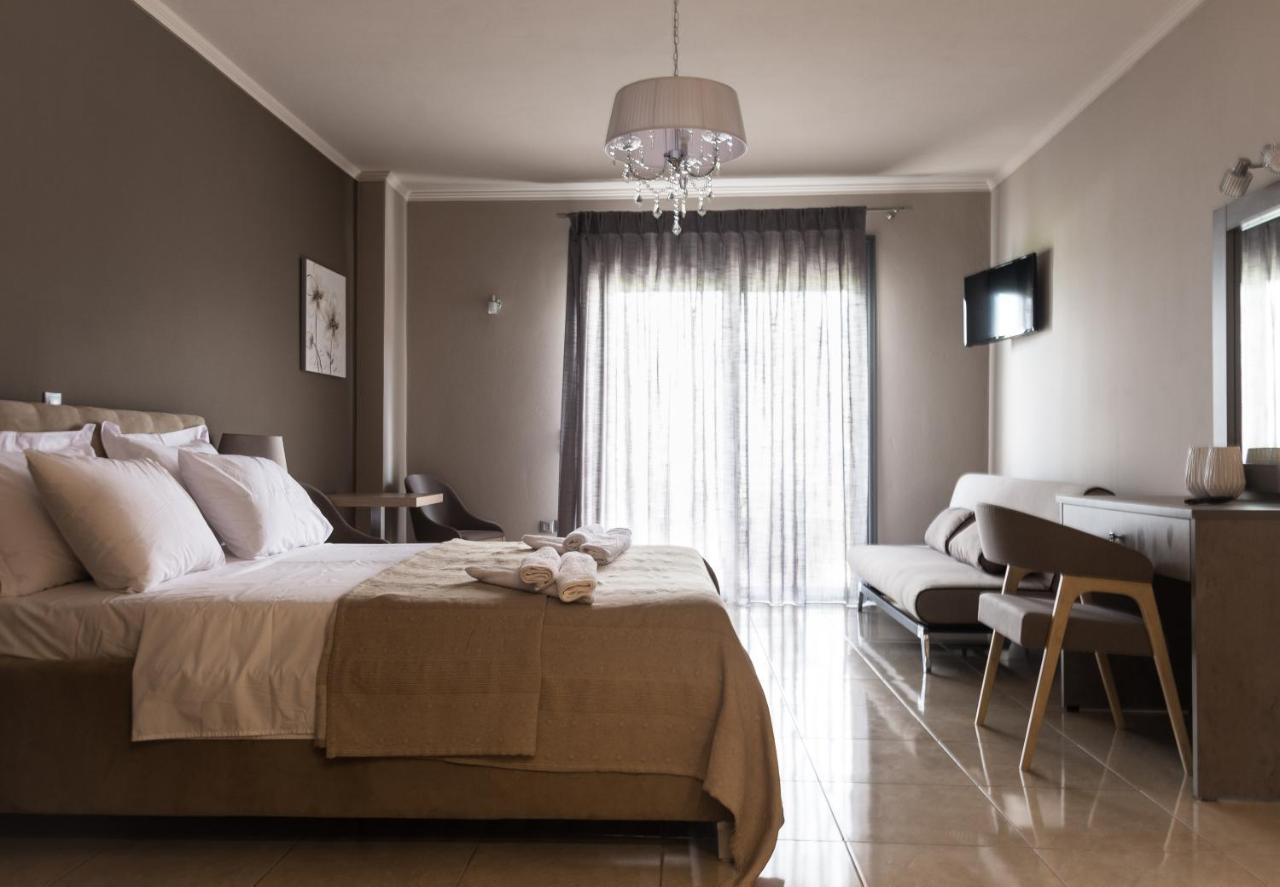 Phaedra Suites Lixouri Exterior photo